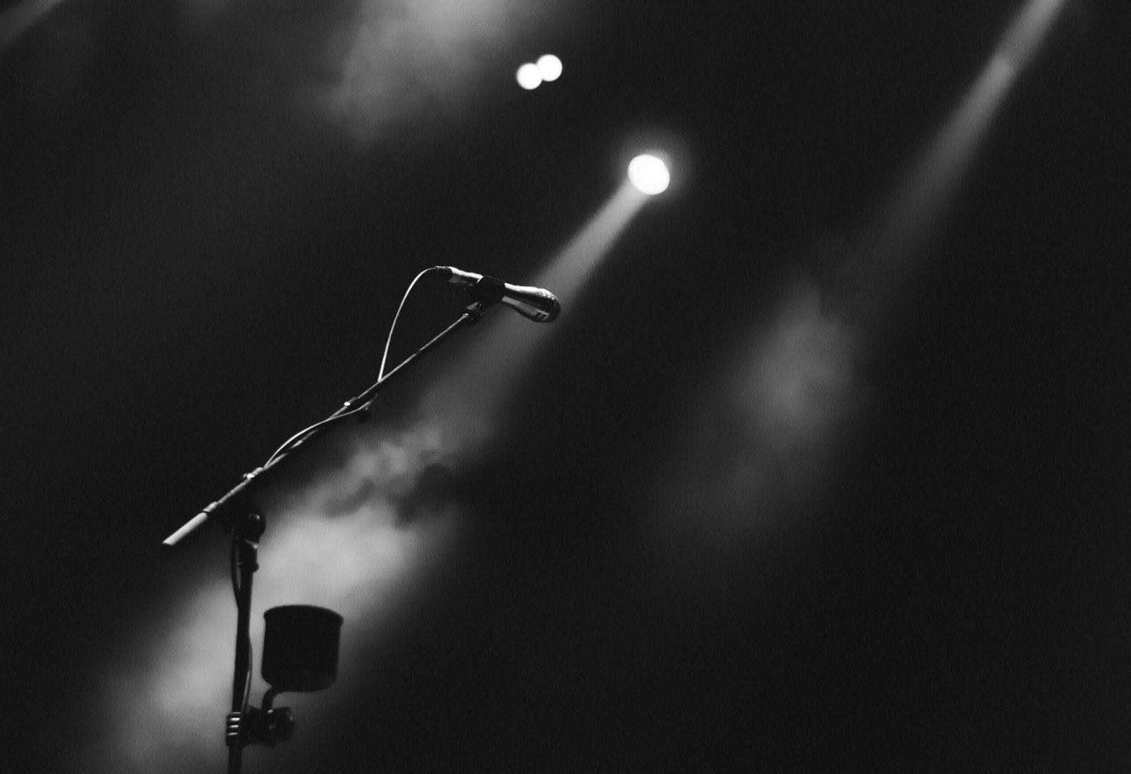 Secrets pour faire exploser sa musique sur YouTube et TikTok : Astuces pour booster les vues et créer des tendances virales